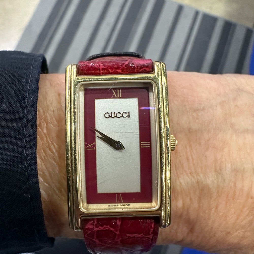 Gucci Gold plated and Red Rectangular Watch.  Quartz movement